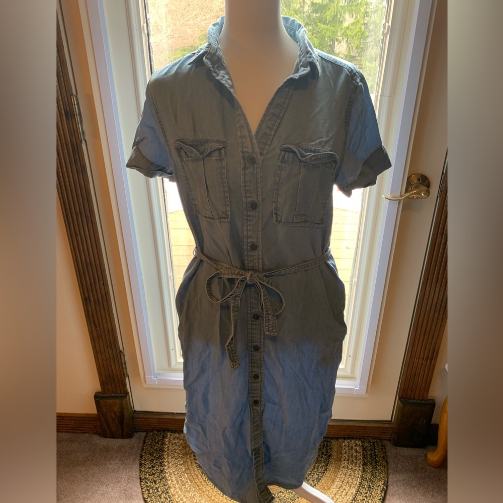 C&C California size S Light Wash Denim Shirt Dress w/Tie Belt